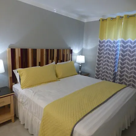 Beach One Bedroom Suite 05