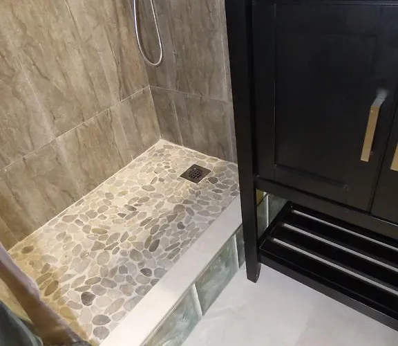 One Bedroom C5
